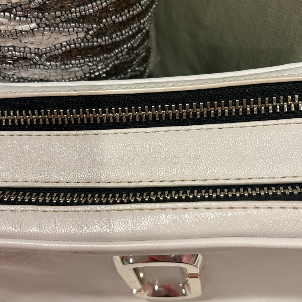 Marc Jacobs White Leather Softshot  Crossbody/Shoulder Bag - Picture 2 of 12